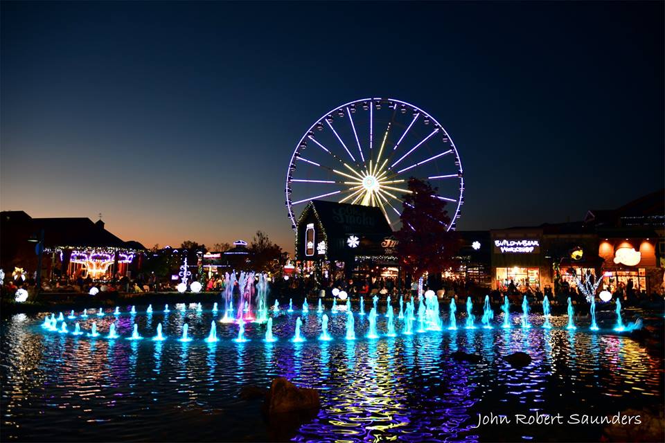 Top 5 Things to Do in Pigeon Forge at Night